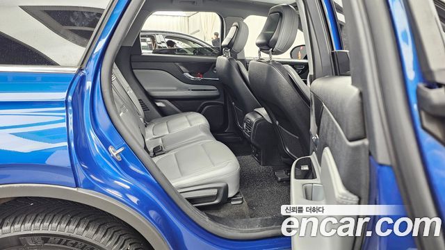 Lincoln Corsair 2.0 Reserve AWD 2020 — фото 12