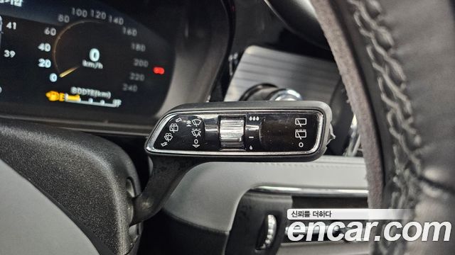 Lincoln Corsair 2.0 Reserve AWD 2020 — фото 17