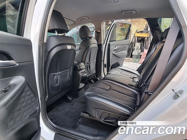 Hyundai Santa Fe Diesel 2.2 2WD Premium 2021 — фото 8