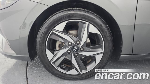 Hyundai Avante (CN7) 1.6 Inspiration 2022 — фото 5