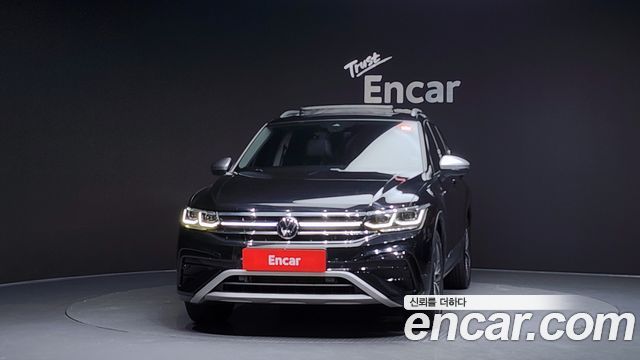 Volkswagen Tiguan Allspace 2.0 TSI Prestige 2023 — фото 3