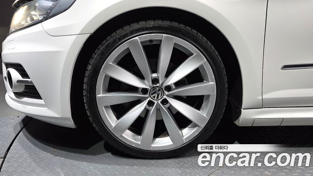 Volkswagen CC 2.0 TDI BlueMotion R-Line 2013 — фото 5