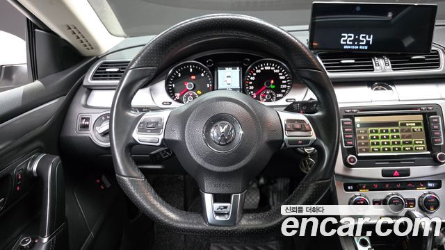 Volkswagen CC 2.0 TDI BlueMotion R-Line 2013 — фото 17