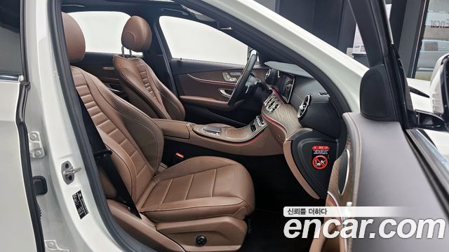 Mercedes-Benz E-Class (W213) E250 Exclusive 2022 — фото 10