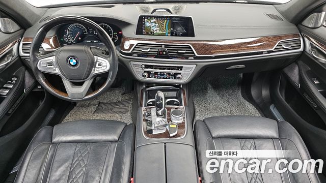 BMW 7 Series (G11) 750Li xDrive 2018 — фото 7