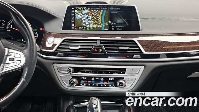 BMW 7 Series (G11) 750Li xDrive 2018 — фото 19