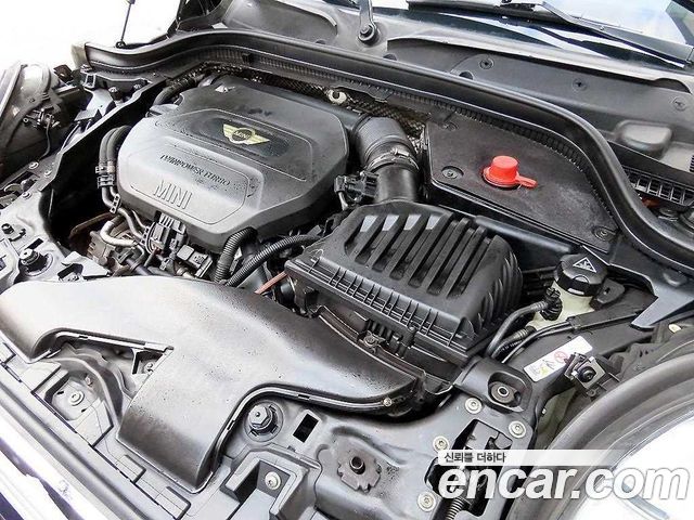MINI Cooper D Standard 3rd 2015 — фото 22
