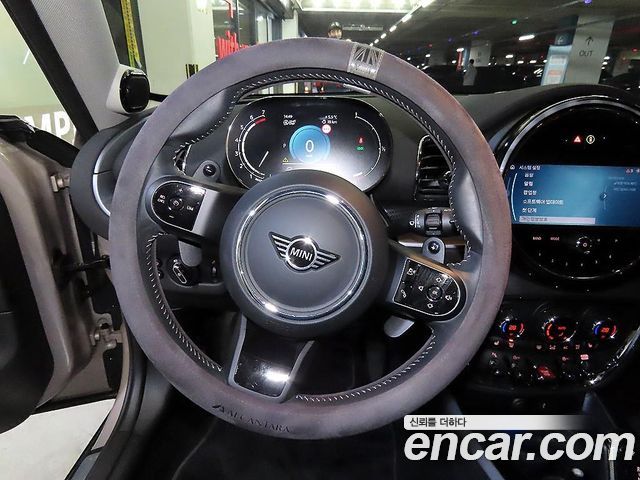 MINI Cooper S Clubman Classic 2nd 2023 — фото 8