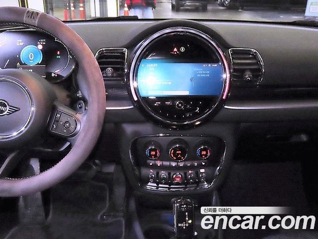 MINI Cooper S Clubman Classic 2nd 2023 — фото 15