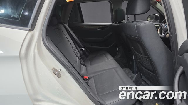 BMW X1 (E84) xDrive 18d 2015 — фото 12