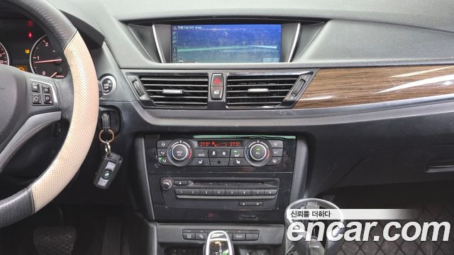 BMW X1 (E84) xDrive 18d 2015 — фото 14