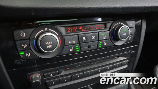 BMW X1 (E84) xDrive 18d 2015 — фото 17