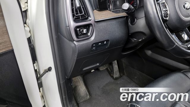 Kia Sorento (IV) Diesel 2.2 2WD Trendy 2021 — фото 17