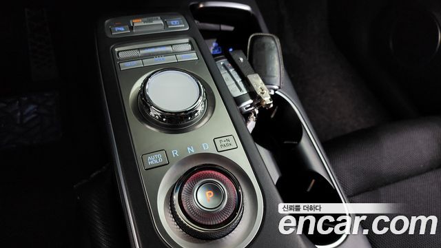 Genesis GV70 2.2 Diesel AWD 2021 — фото 9