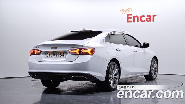 Chevrolet Malibu 2.0 Turbo Premier Special 2020 — фото 2
