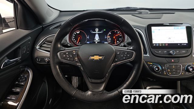 Chevrolet Malibu 2.0 Turbo Premier Special 2020 — фото 13