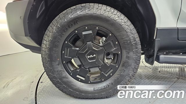 Kia Tasman 2.5T Gasoline 4WD X-Pro 2026 — фото 5