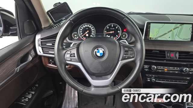 BMW X5 (F15) xDrive 30d 2016 — фото 13