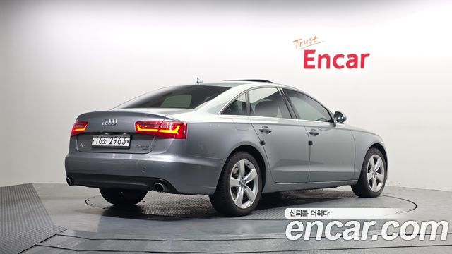 Audi A6 40 TFSI Quattro Dynamic C7 2015 — фото 2