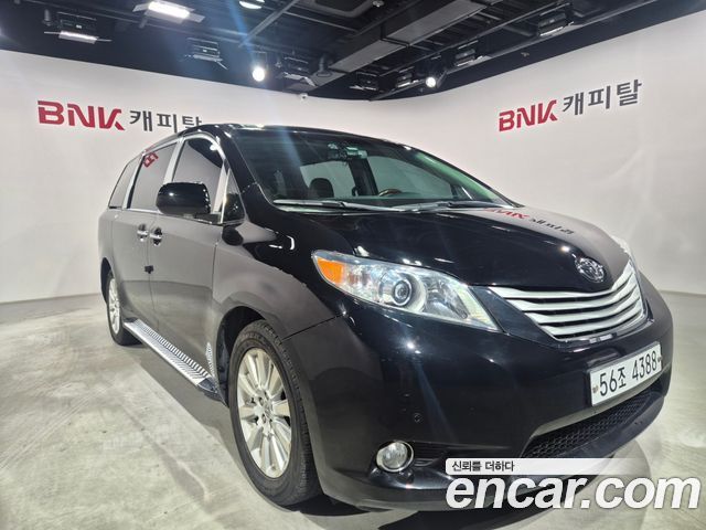 Toyota Sienna 3.5 AWD 2014 — фото 3