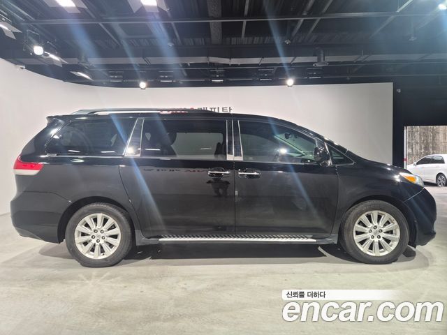 Toyota Sienna 3.5 AWD 2014 — фото 4