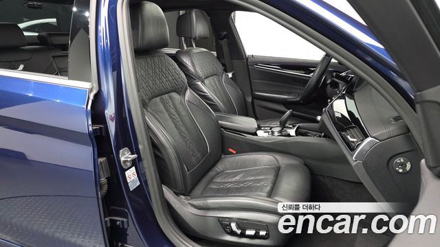 BMW 5 Series (G30) 530i M Sport Package Plus 2019 — фото 10