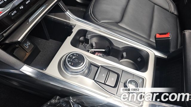 Ford Explorer (VI) 2.3 LimIted 4WD 2021 — фото 9