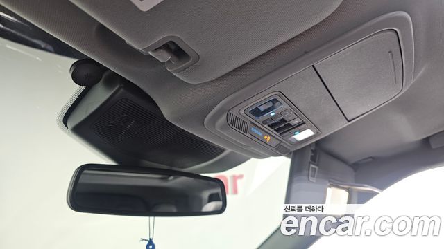 Ford Explorer (VI) 2.3 LimIted 4WD 2021 — фото 17