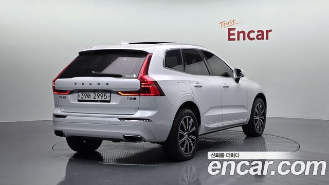 Volvo XC60 (II) T8 Inscription 2019 — фото 2