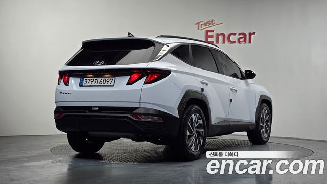 Hyundai Tucson (NX4) Gasoline 1.6 Turbo 2WD Premium 2022 — фото 2