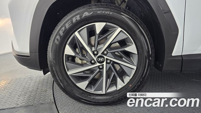 Hyundai Tucson (NX4) Gasoline 1.6 Turbo 2WD Premium 2022 — фото 5