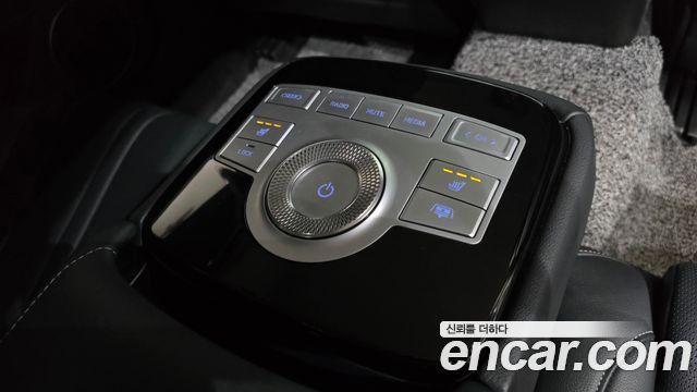 Genesis G80 (RG3) Gasoline 2.5 Turbo AWD 2022 — фото 19