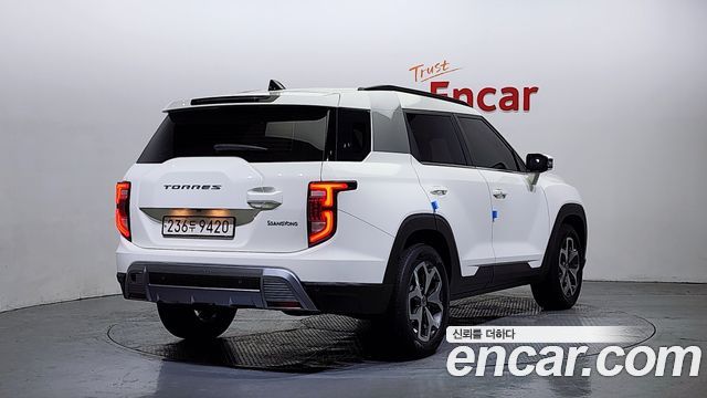 KG Mobility (SsangYong) Torres Gasoline 1.5 4WD T5 2023 — фото 2