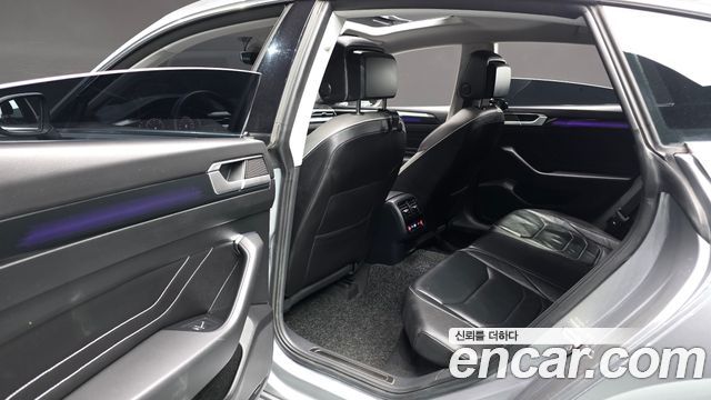 Volkswagen Arteon 2.0 TDI Prestige 2023 — фото 12