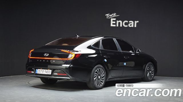 Hyundai Sonata Hybrid (DN8) Premium Millennial 2021 — фото 2