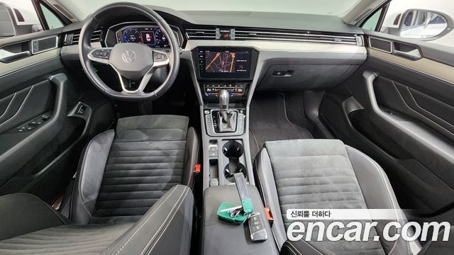 Volkswagen Passat GT (B8) 2.0 TDI Premium 2021 — фото 7