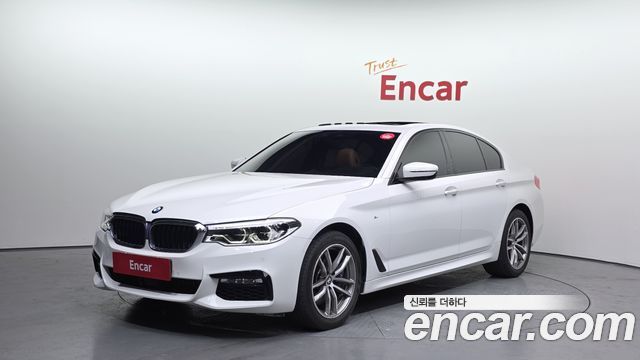 BMW 5 Series (G30) 530i xDrive M Sport Package 2017 — фото 1