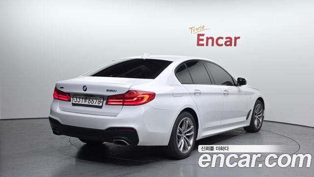 BMW 5 Series (G30) 530i xDrive M Sport Package 2017 — фото 2