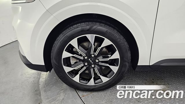 Kia Carnival (IV) Diesel 9-Seater Prestige 2022 — фото 5