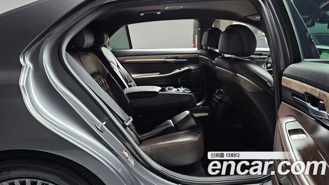Genesis G90 3.8 AWD Luxury 2020 — фото 12