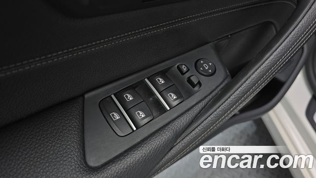 BMW 5 Series (G30) 520i Luxury 2018 — фото 14