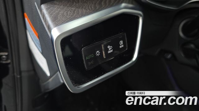 Audi A6 (C8) 45 TFSI Quattro Premium 2021 — фото 15