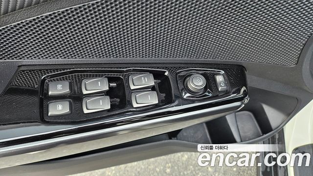 KG Mobility (SsangYong) Tivoli Air 1.5 A7 2WD 2023 — фото 10