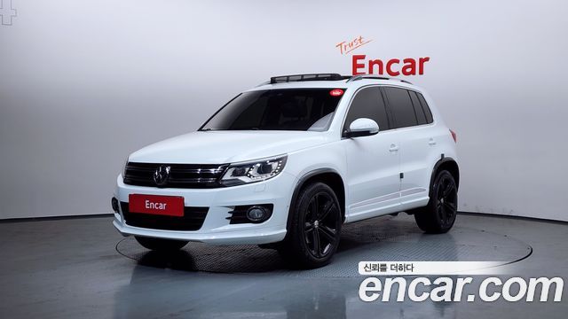 Volkswagen Tiguan 2.0 TDI R-Line 5N