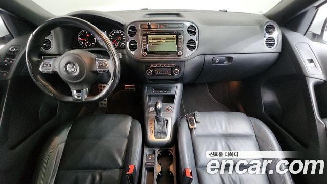 Volkswagen Tiguan 2.0 TDI R-Line 5N 2014 — фото 7