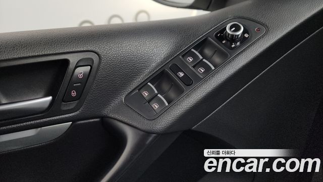 Volkswagen Tiguan 2.0 TDI R-Line 5N 2014 — фото 14