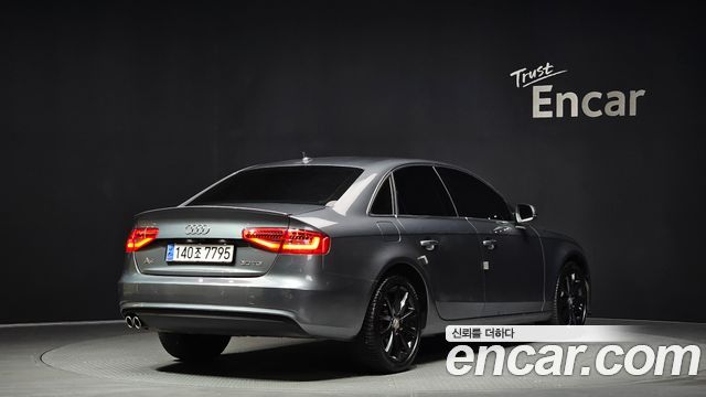 Audi A4 30 TDI Dynamic B8 2015 — фото 2