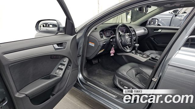 Audi A4 30 TDI Dynamic B8 2015 — фото 10