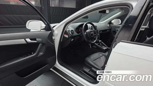 Audi A3 2.0 TFSI Dynamic 8P 2012 — фото 10