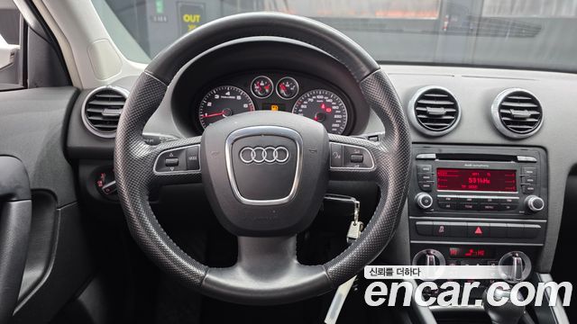 Audi A3 2.0 TFSI Dynamic 8P 2012 — фото 17